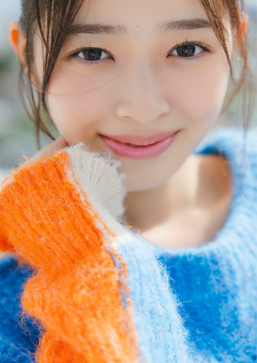 JP Kuroe Koharu 黒江こはる – 写真集 キラキラ輝く瞳 (57P)