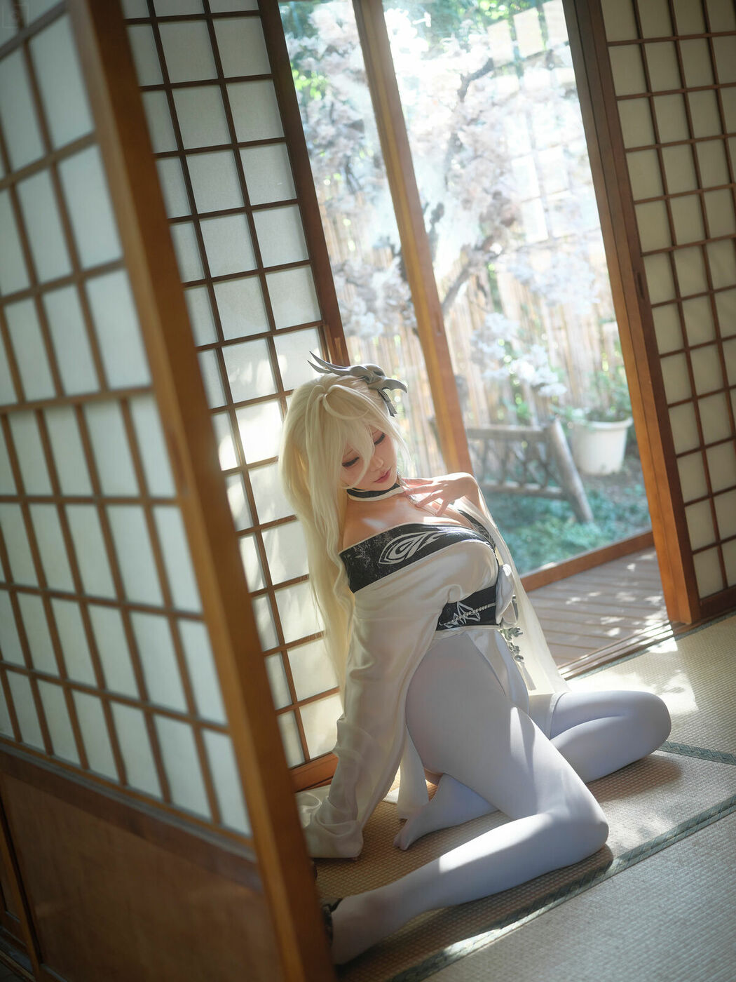 Coser@湖里狸 – 白凤 (31P)