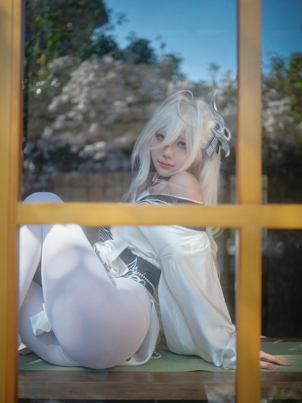 Coser@湖里狸 – 白凤 (31P)