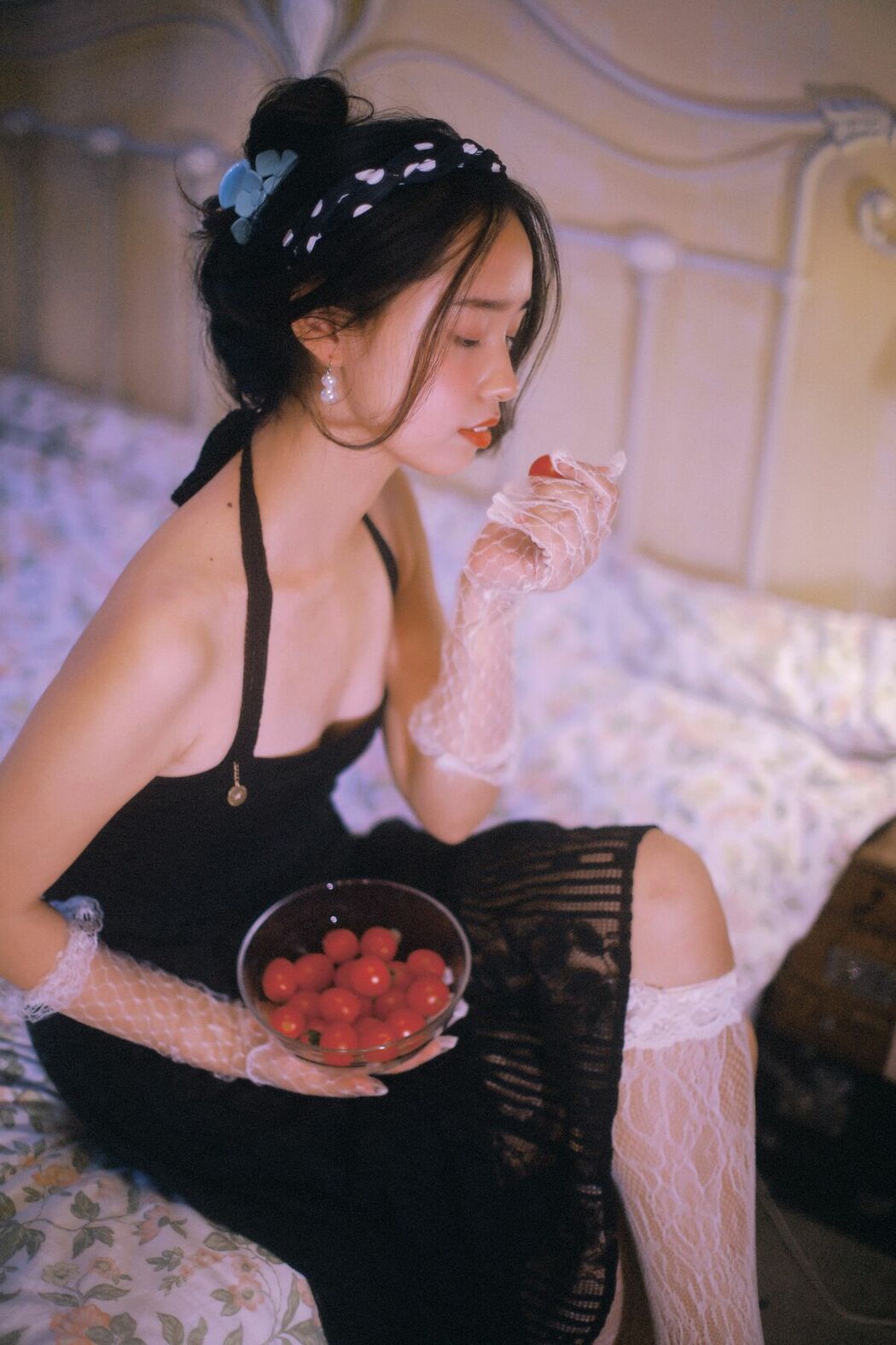 YiTuYu艺图语 Vol.9806 Yue (18P)
