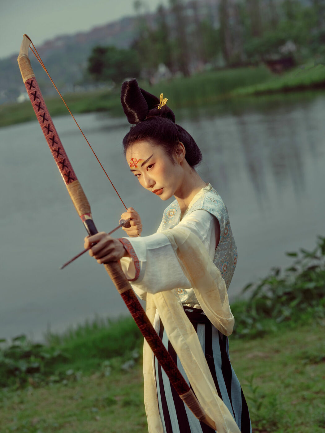 YiTuYu艺图语 Vol.9809 Leng Ku Wang Ye (47P)