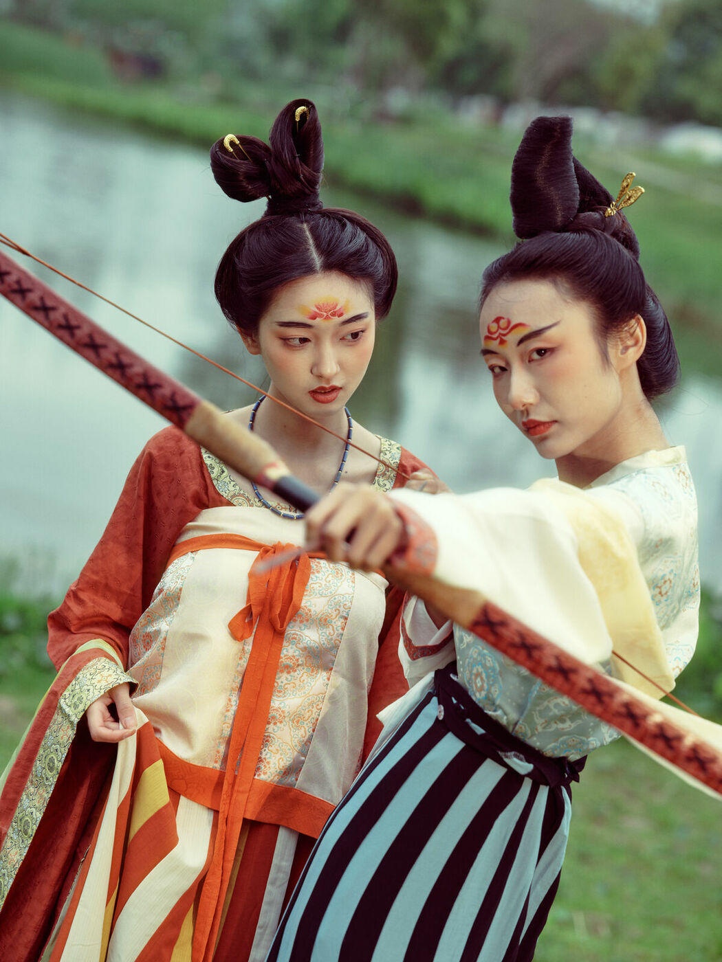 YiTuYu艺图语 Vol.9809 Leng Ku Wang Ye (47P)