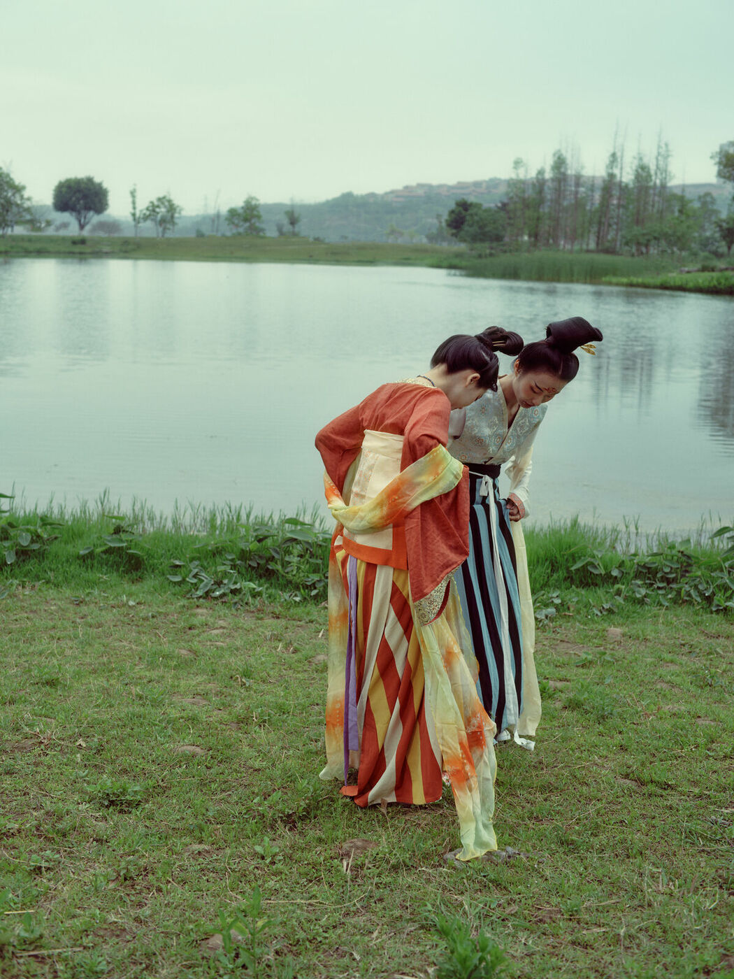 YiTuYu艺图语 Vol.9809 Leng Ku Wang Ye (47P)