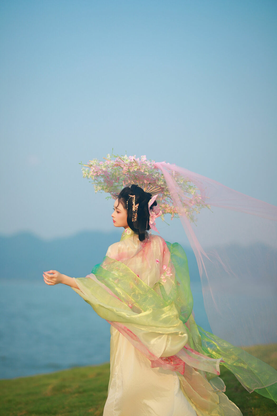 YiTuYu艺图语 Vol.9810 6161 (51P)
