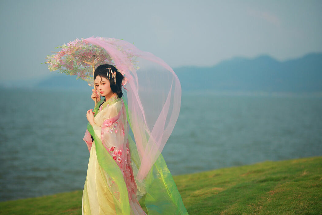 YiTuYu艺图语 Vol.9810 6161 (51P)