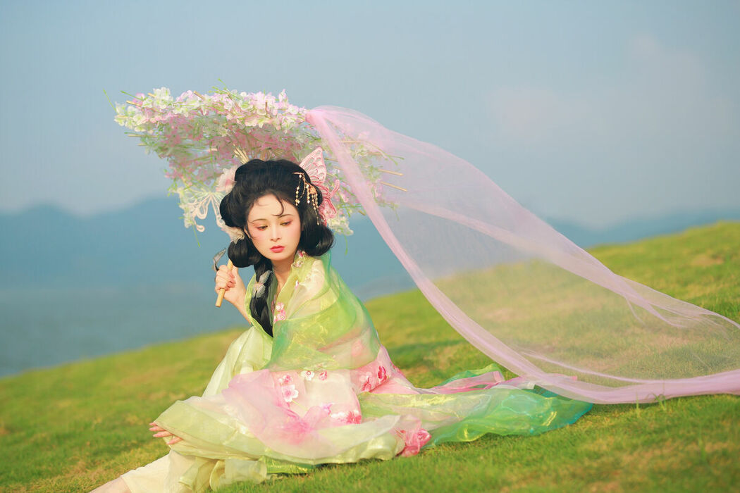 YiTuYu艺图语 Vol.9810 6161 (51P)
