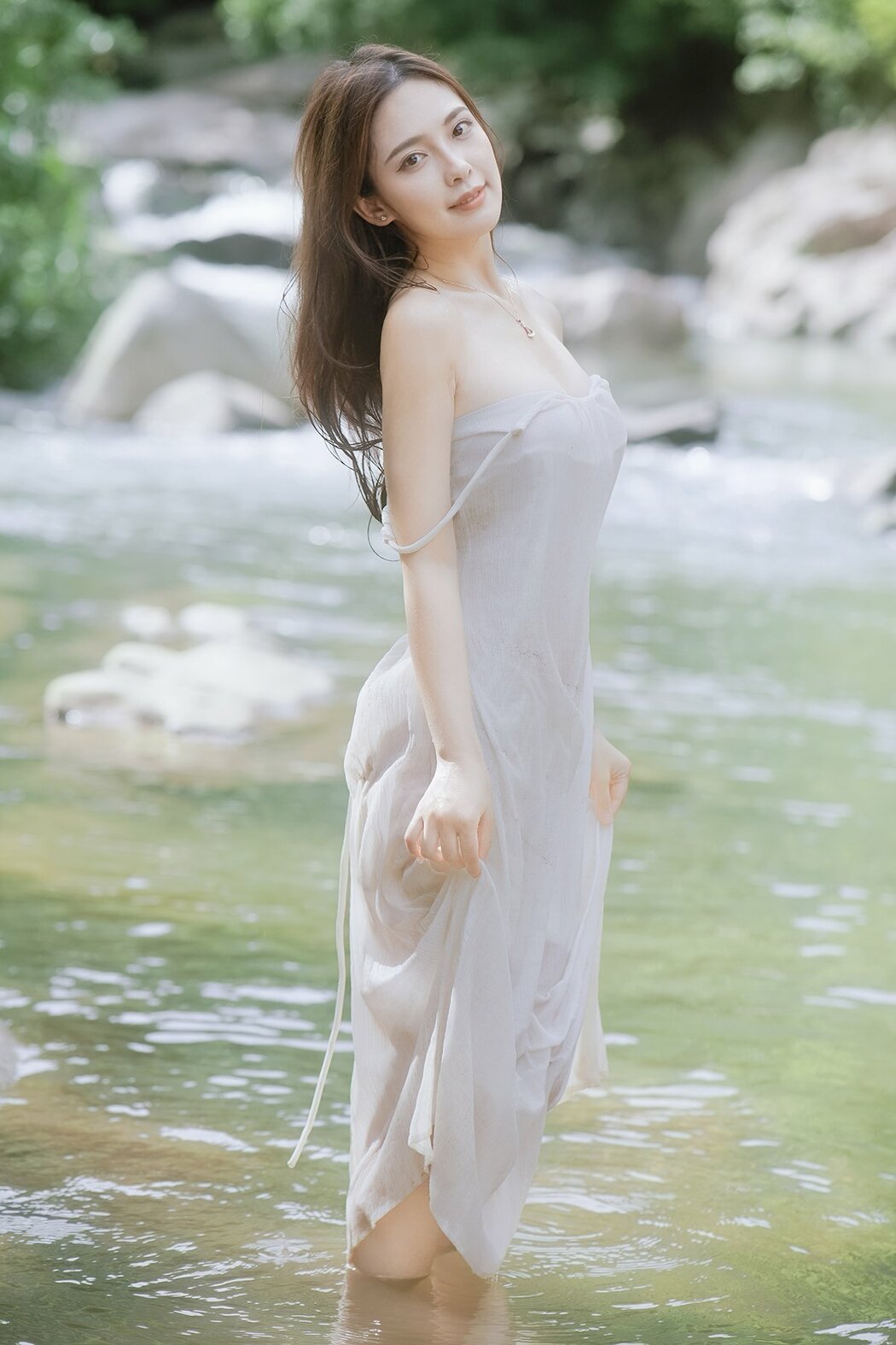 YiTuYu艺图语 Vol.9814 Ying Er YY (26P) Cover Photo