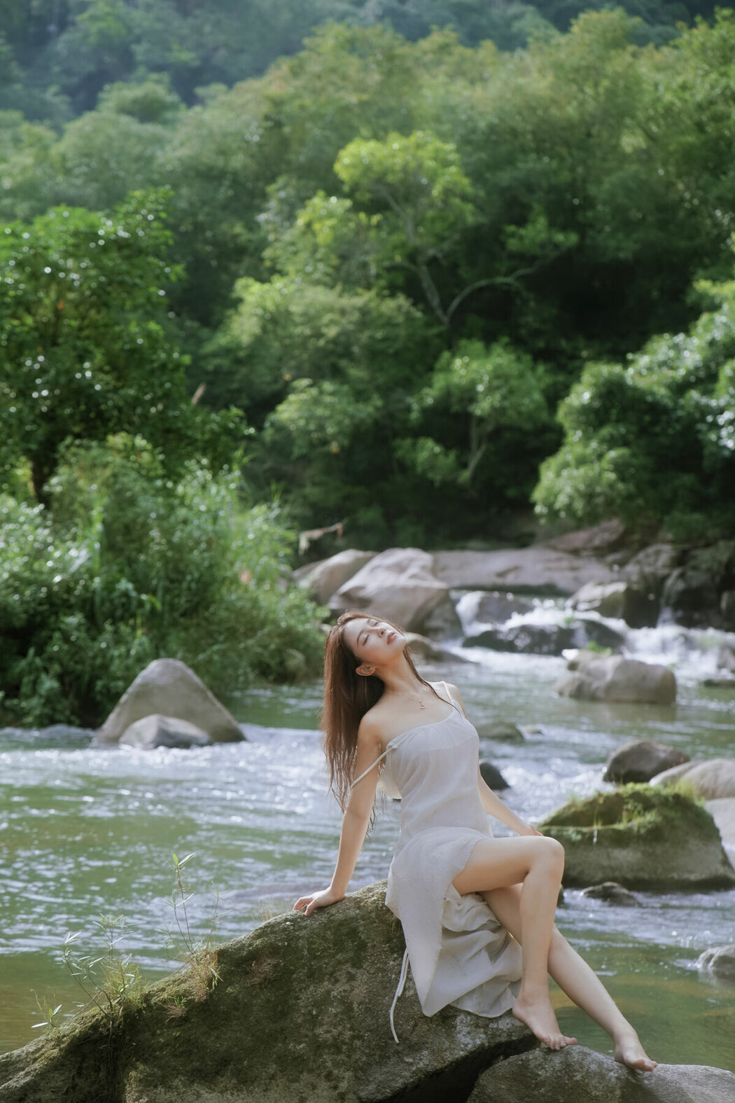 YiTuYu艺图语 Vol.9814 Ying Er YY (26P)