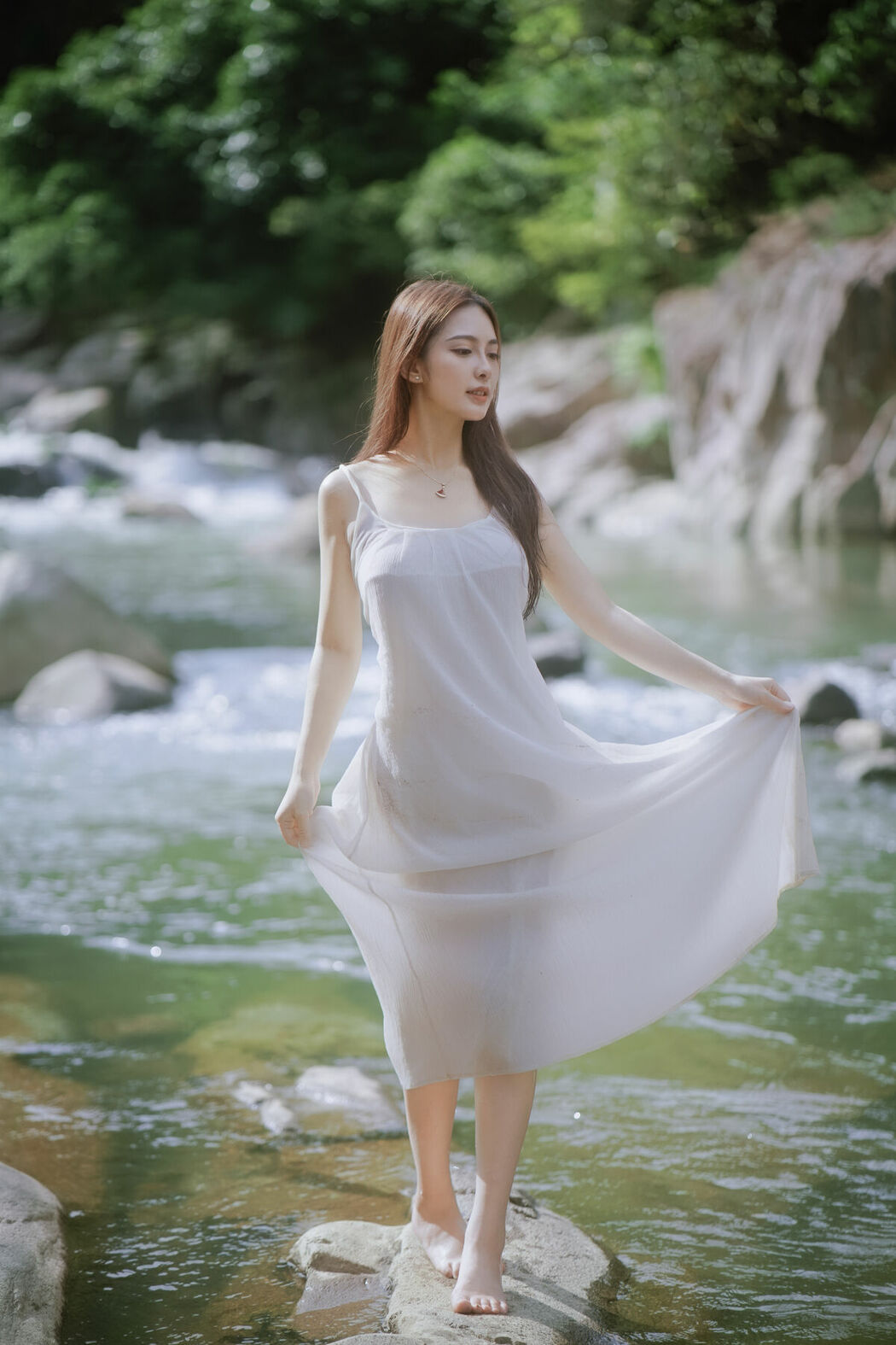 YiTuYu艺图语 Vol.9814 Ying Er YY (26P)