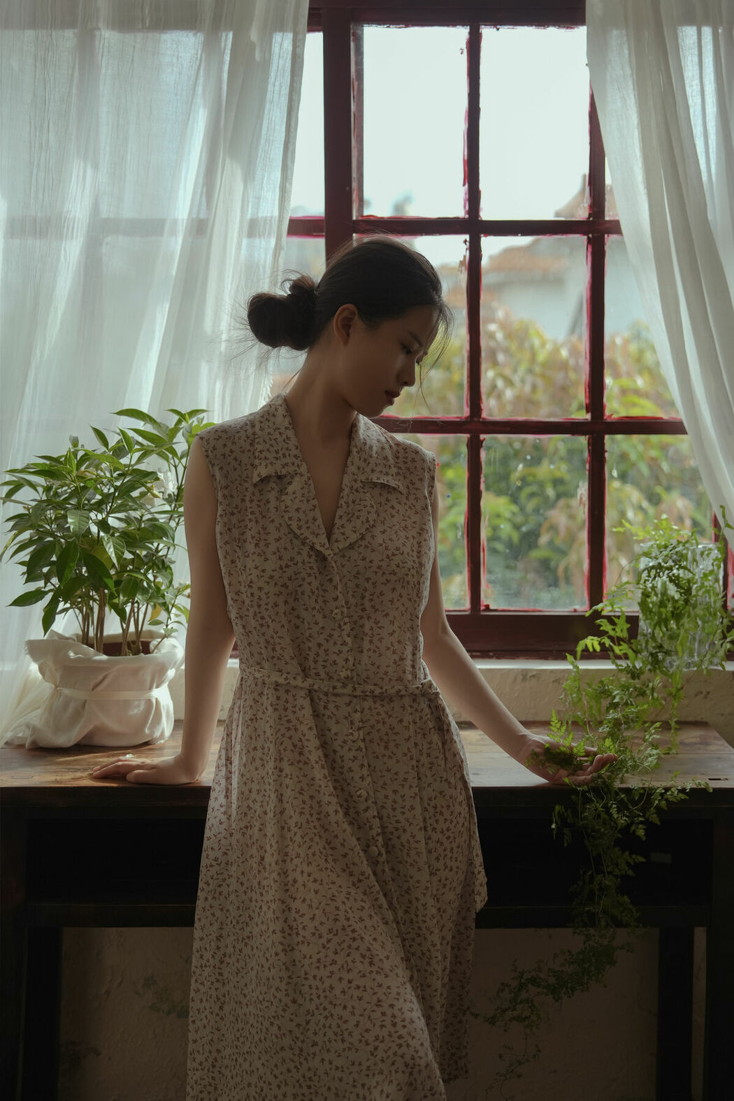 YiTuYu艺图语 Vol.9818 Jiu Qian De Yi Er (22P)