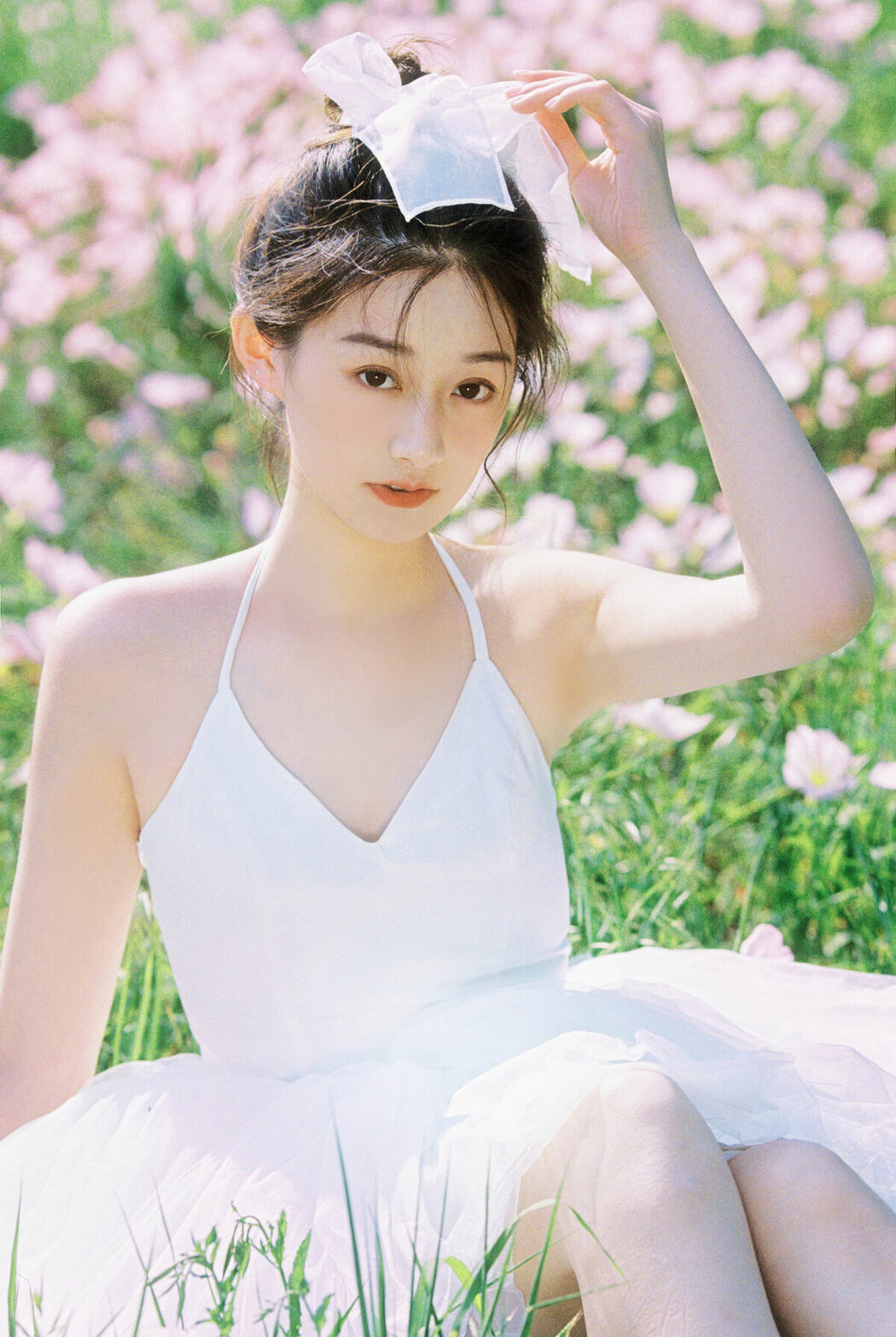 YiTuYu艺图语 Vol.9816 Shi Hue Xian Zi Ya (17P)