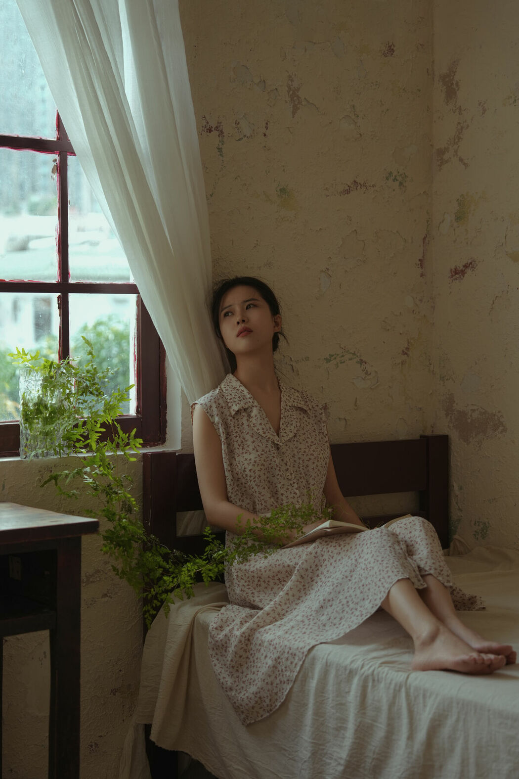 YiTuYu艺图语 Vol.9818 Jiu Qian De Yi Er (22P)