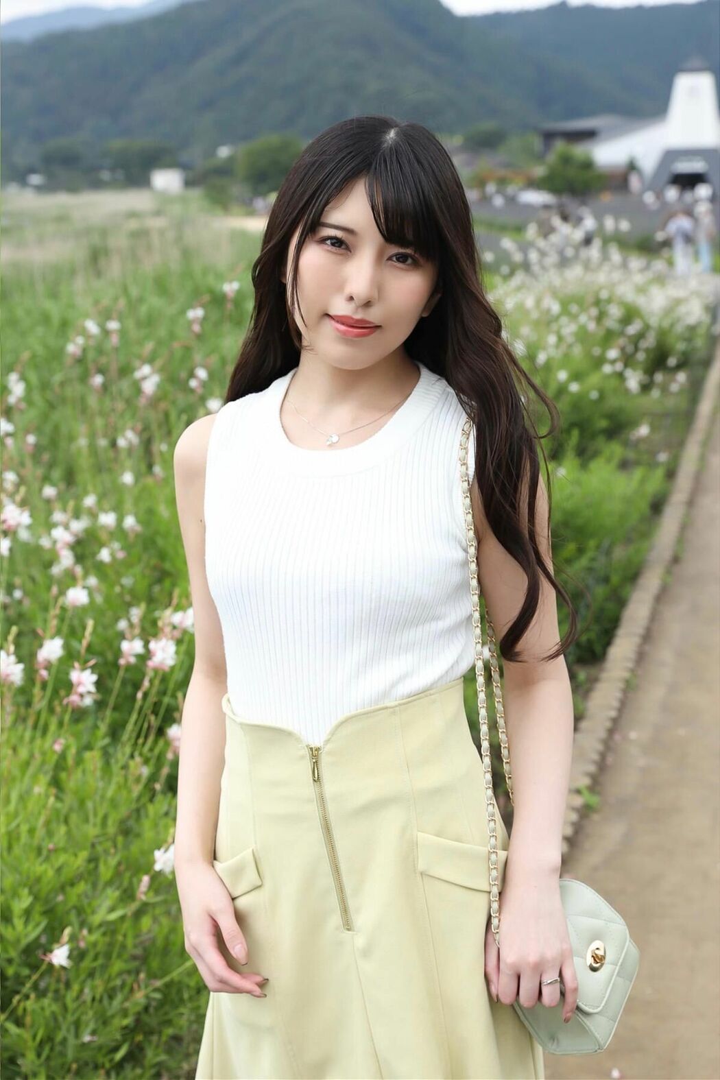 JP Mahiro まひろさん – 童顔でアイドルのような若奥様 Part01 (50P)