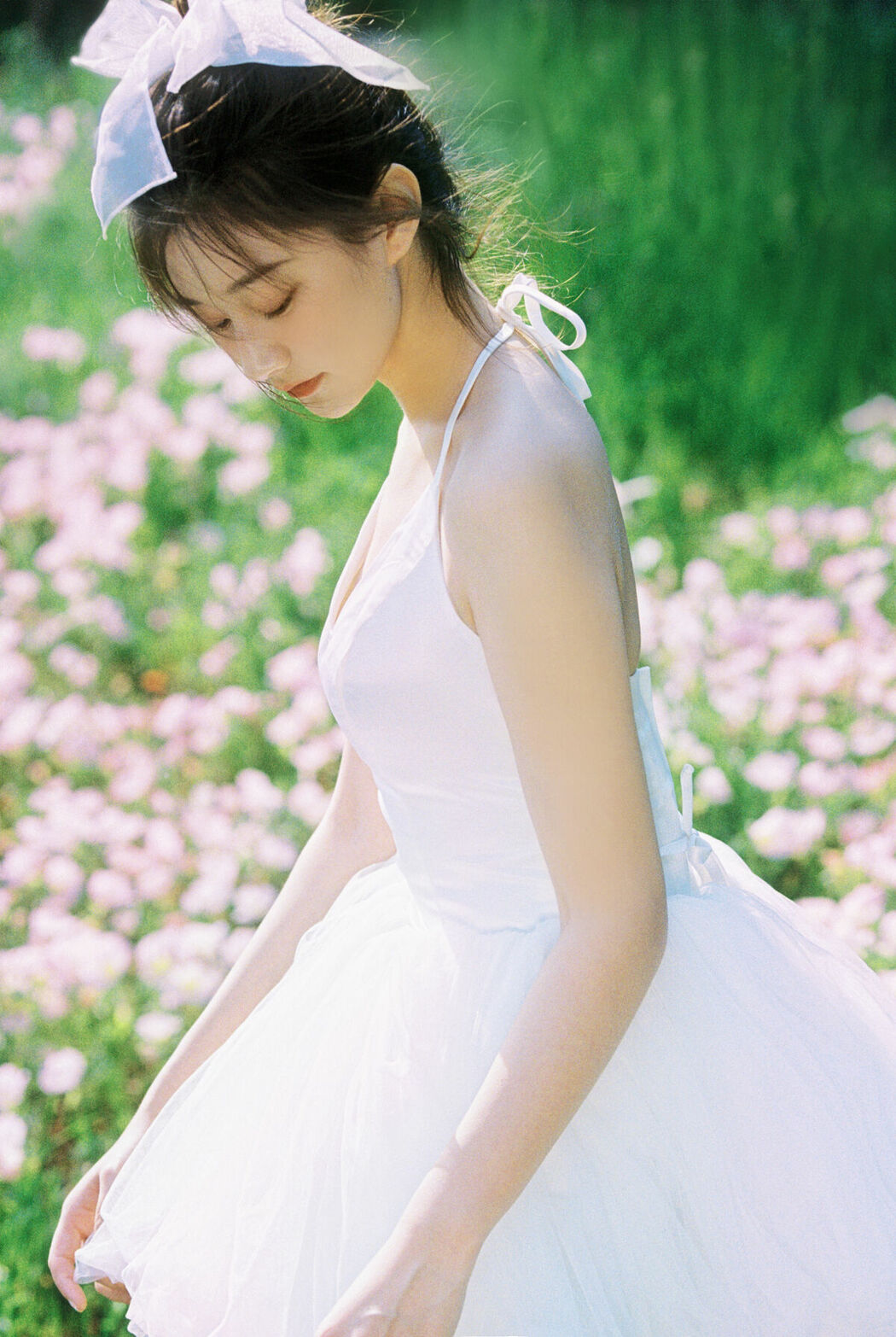 YiTuYu艺图语 Vol.9816 Shi Hue Xian Zi Ya (17P)