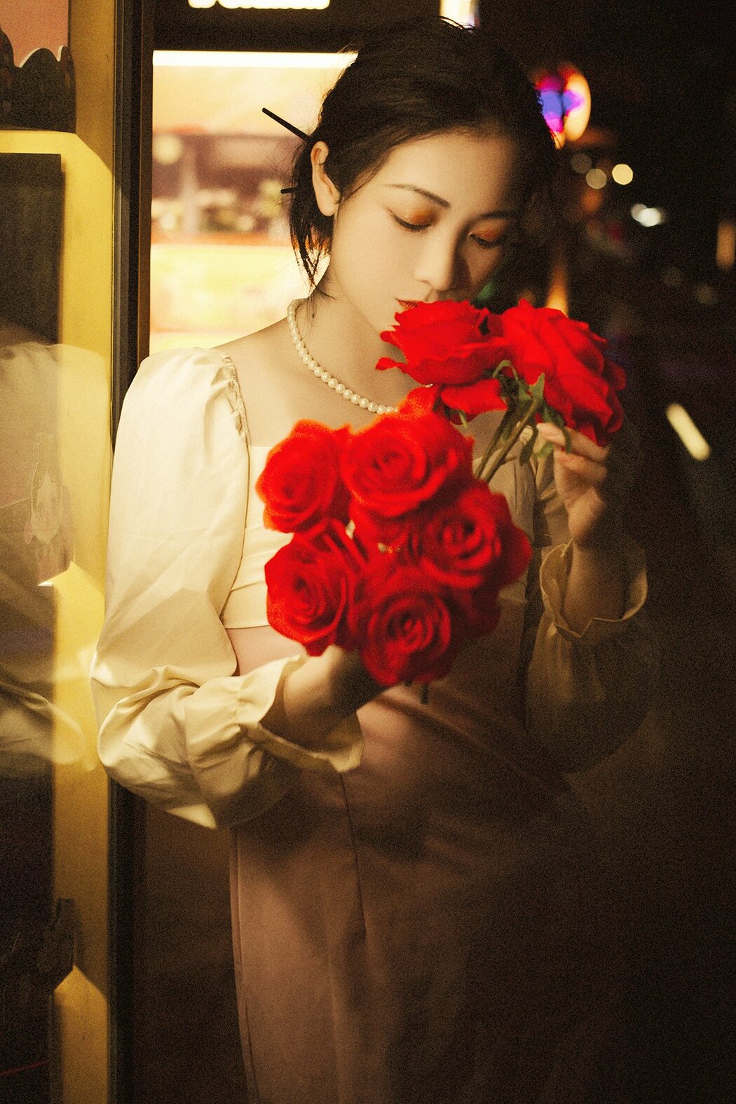 YiTuYu艺图语 Vol.9813 Li Xiao Xin (15P) Cover Photo