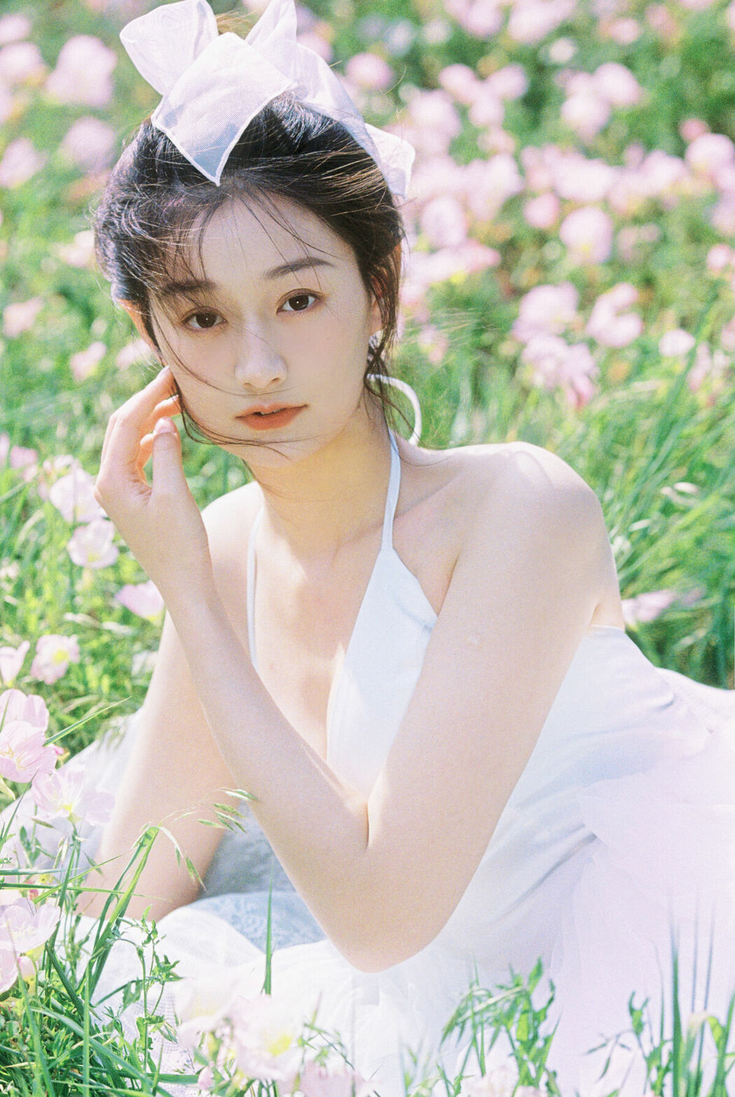 YiTuYu艺图语 Vol.9816 Shi Hue Xian Zi Ya (17P)