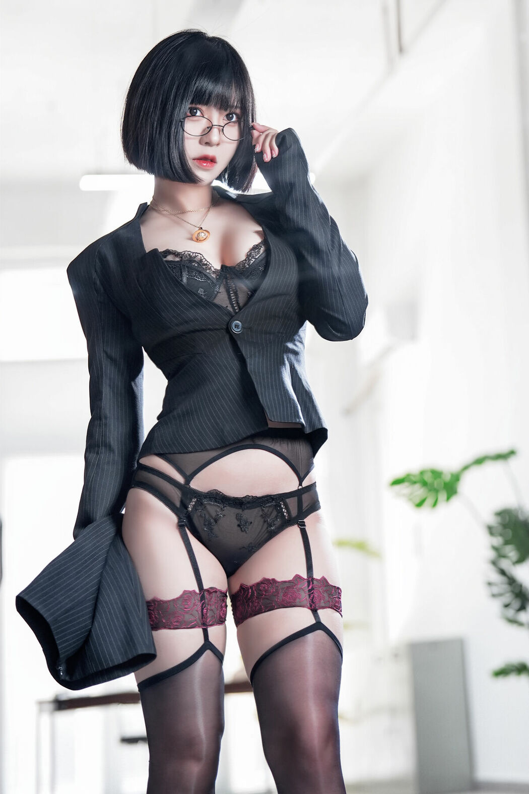 Coser@半半子 – 上司様 Vol.03 (57P)