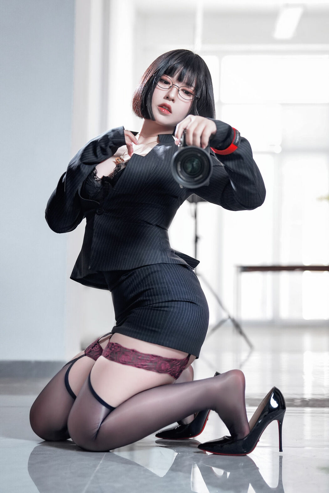 Coser@半半子 – 上司様 Vol.03 (57P)