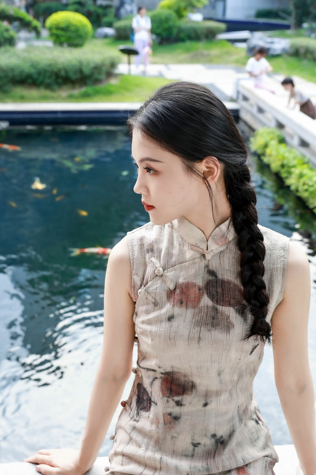 YiTuYu艺图语 Vol.9819 Chen Shi Er Ing (32P)