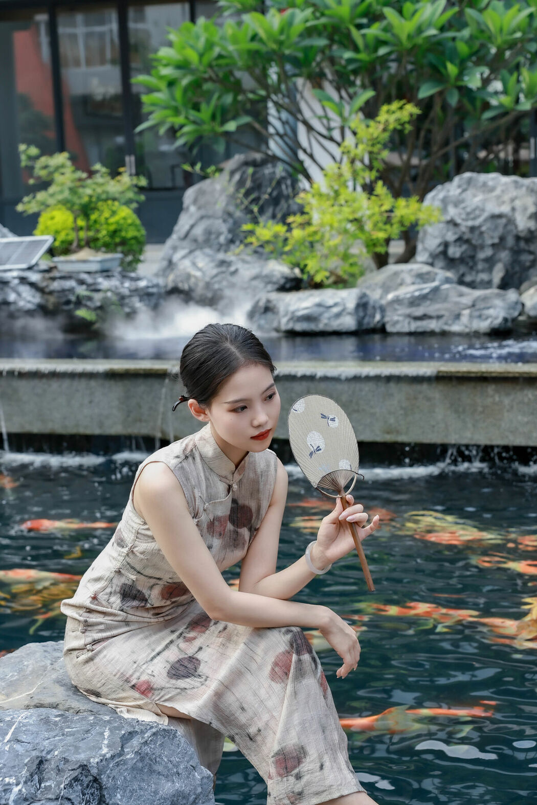 YiTuYu艺图语 Vol.9819 Chen Shi Er Ing (32P)
