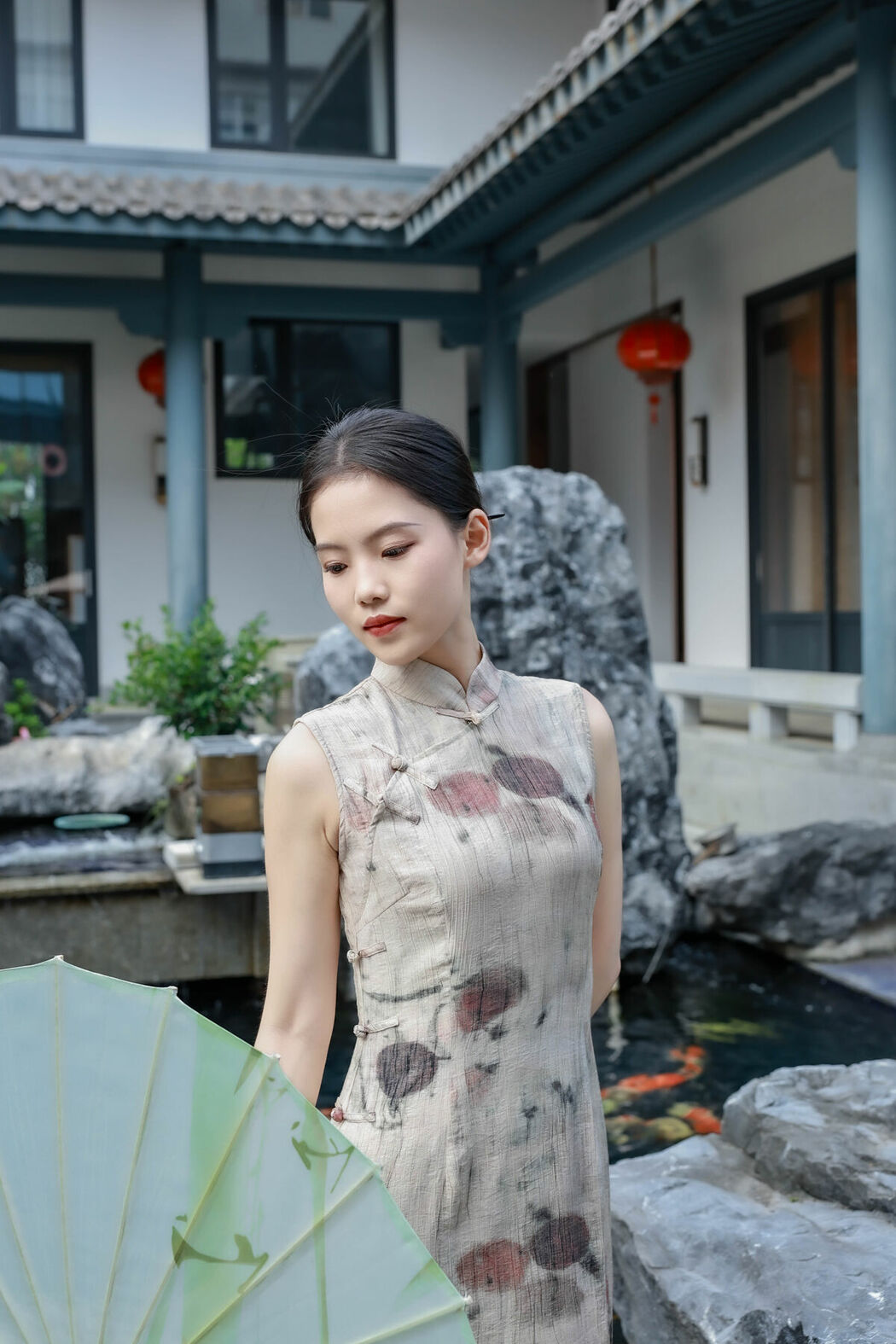 YiTuYu艺图语 Vol.9819 Chen Shi Er Ing (32P)