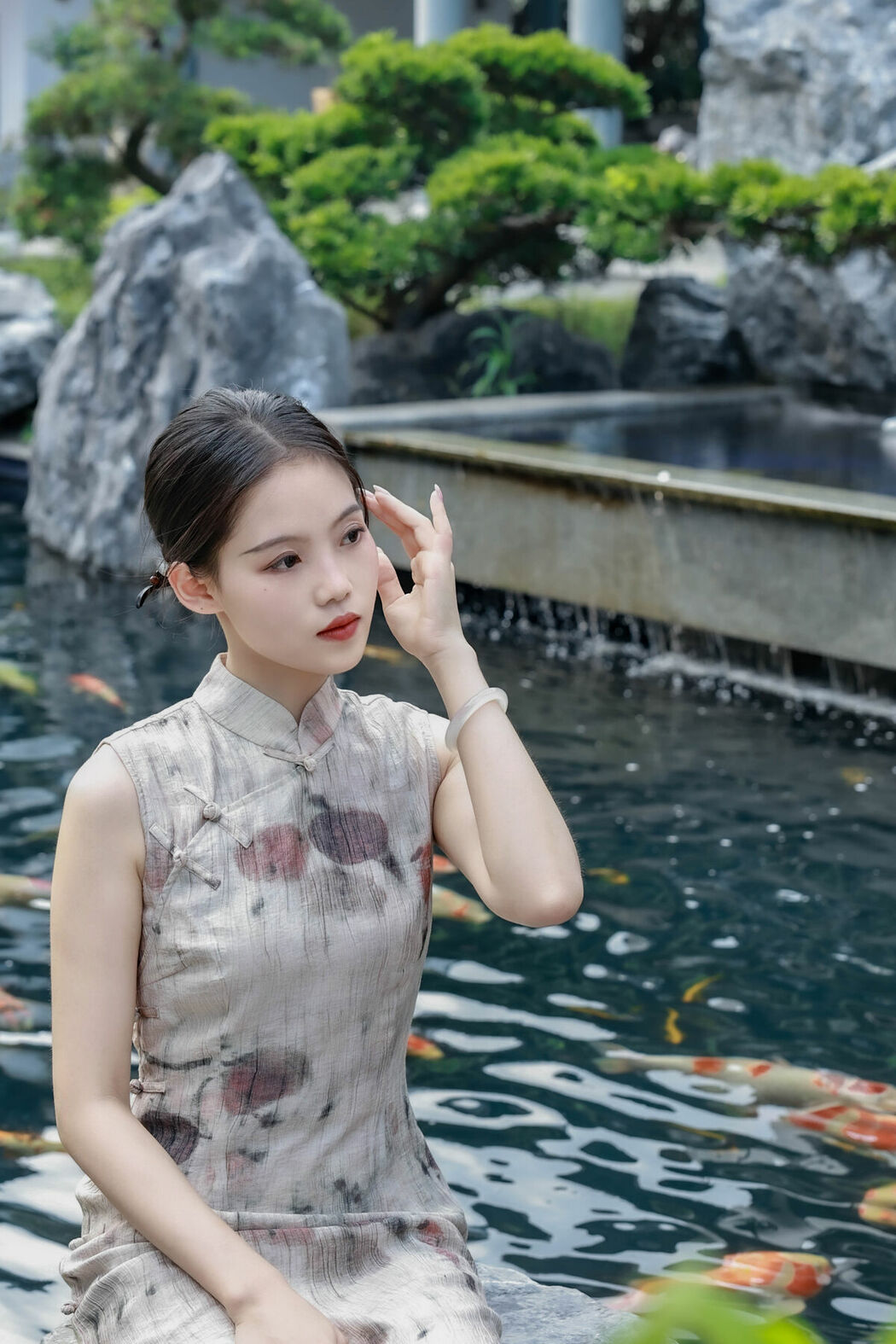 YiTuYu艺图语 Vol.9819 Chen Shi Er Ing (32P)