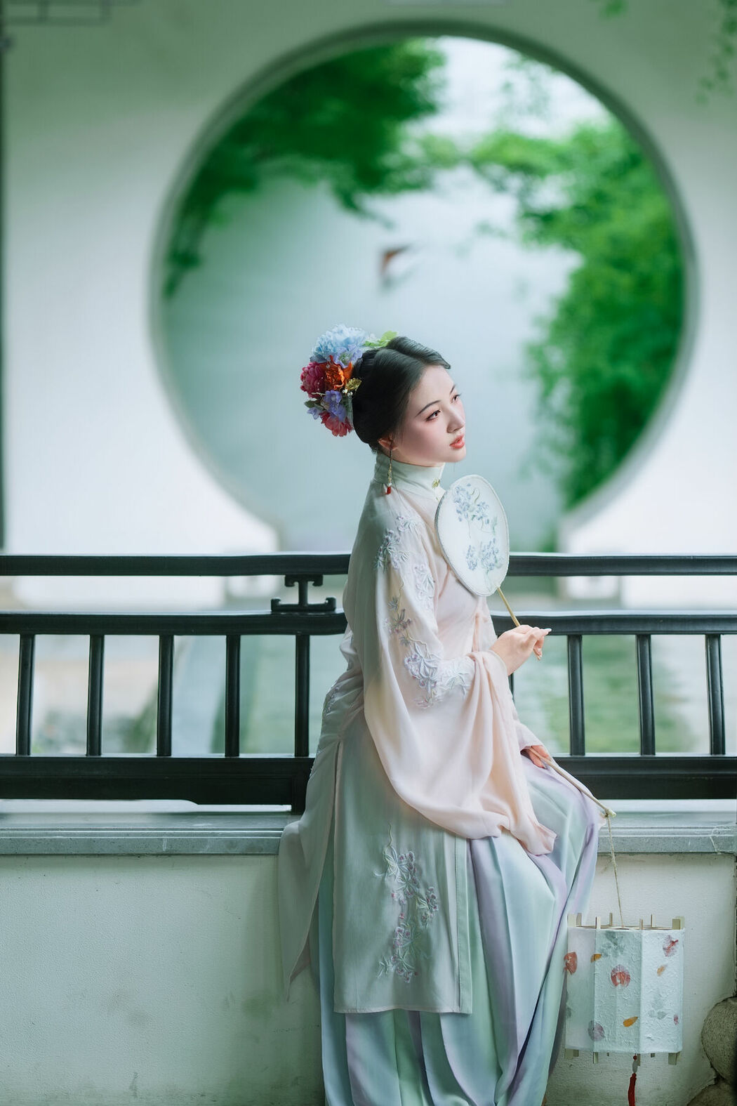 YiTuYu艺图语 Vol.9821 Mi Mi (28P)