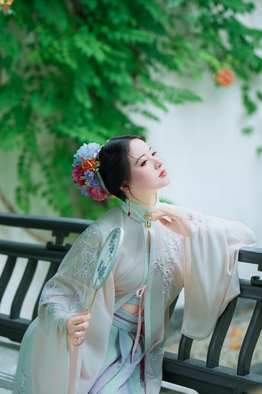 YiTuYu艺图语 Vol.9821 Mi Mi (28P)
