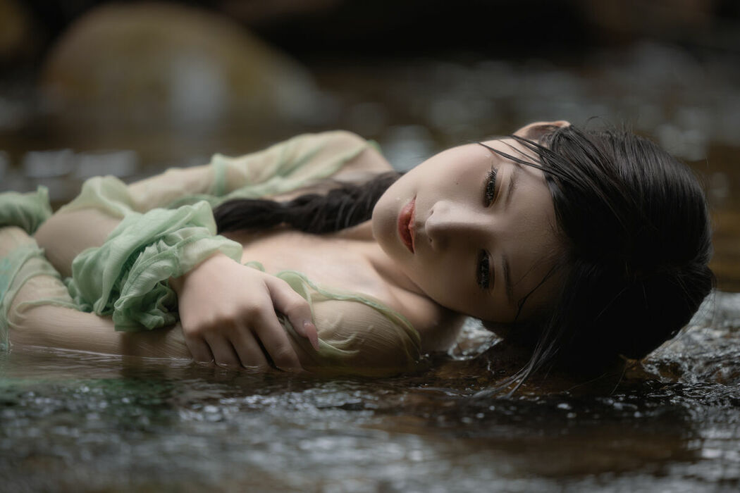 YiTuYu艺图语 Vol.9824 Yu Mi (24P)