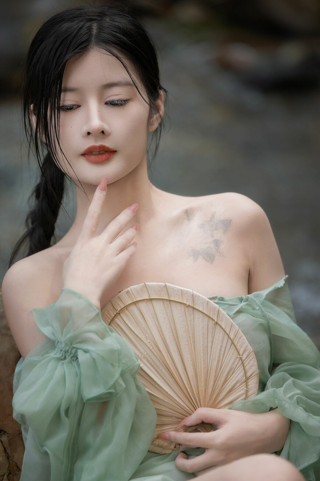 YiTuYu艺图语 Vol.9824 Yu Mi (24P)