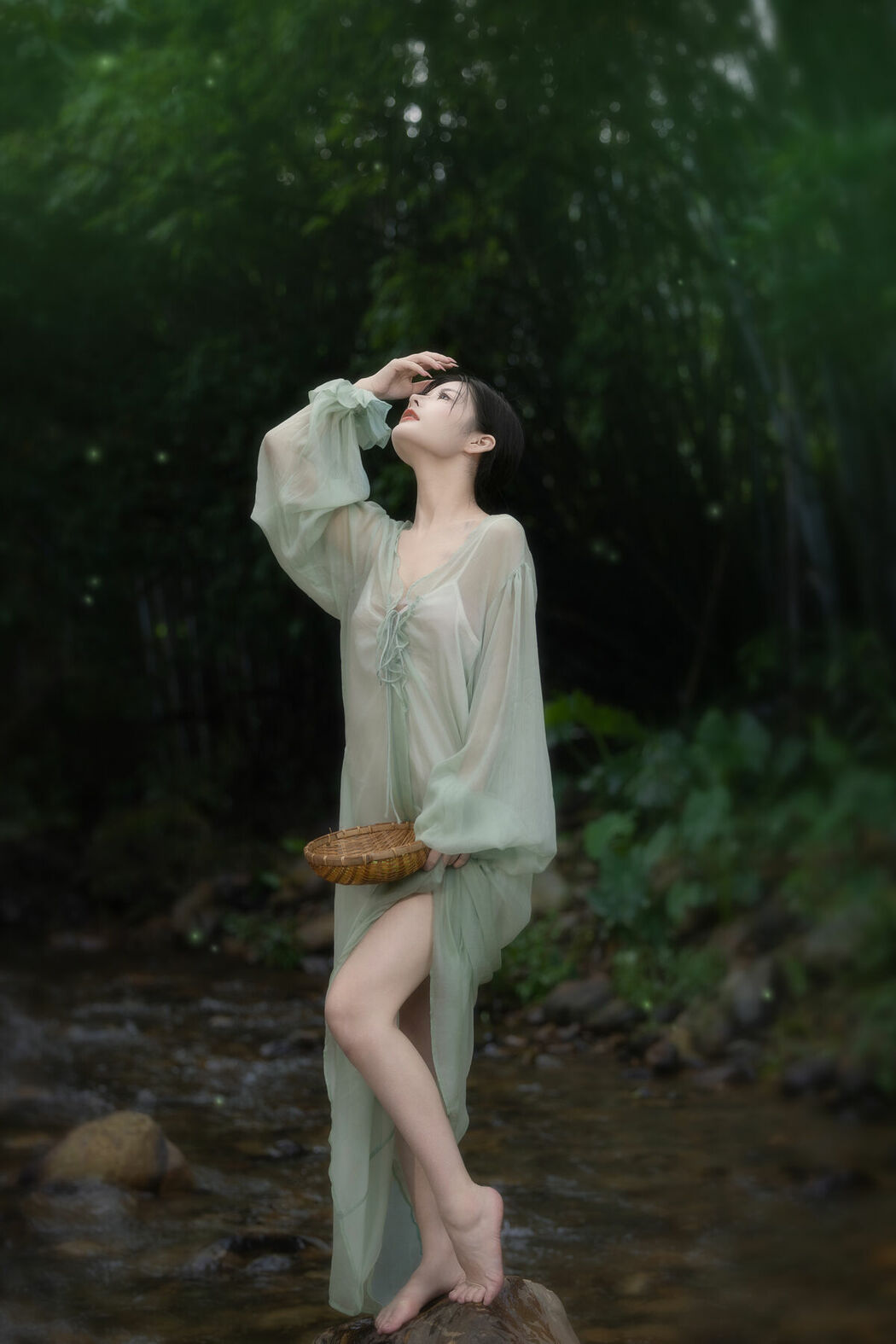 YiTuYu艺图语 Vol.9824 Yu Mi (24P)