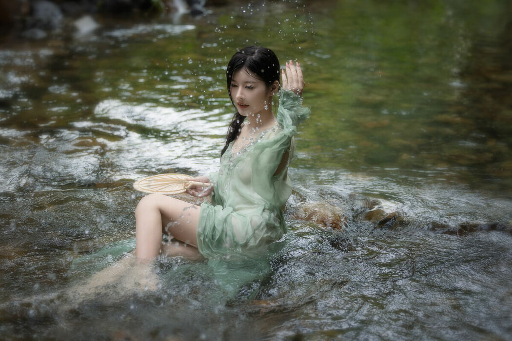 YiTuYu艺图语 Vol.9824 Yu Mi (24P)