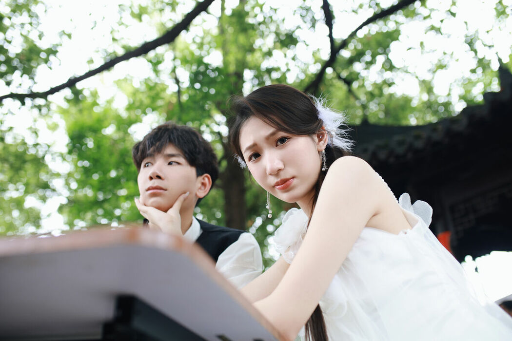YiTuYu艺图语 Vol.9826 Yu Tou Xiao Sun (16P)