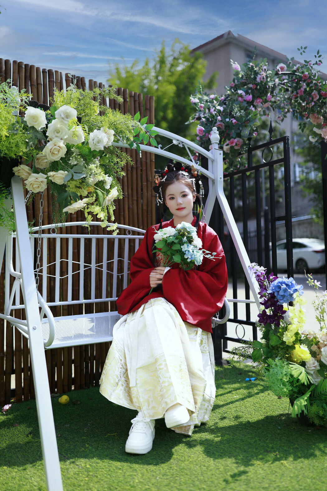 YiTuYu艺图语 Vol.9827 M (18P)