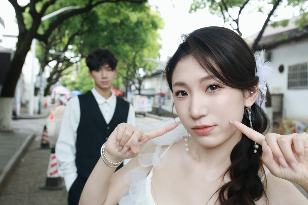 YiTuYu艺图语 Vol.9826 Yu Tou Xiao Sun (16P)