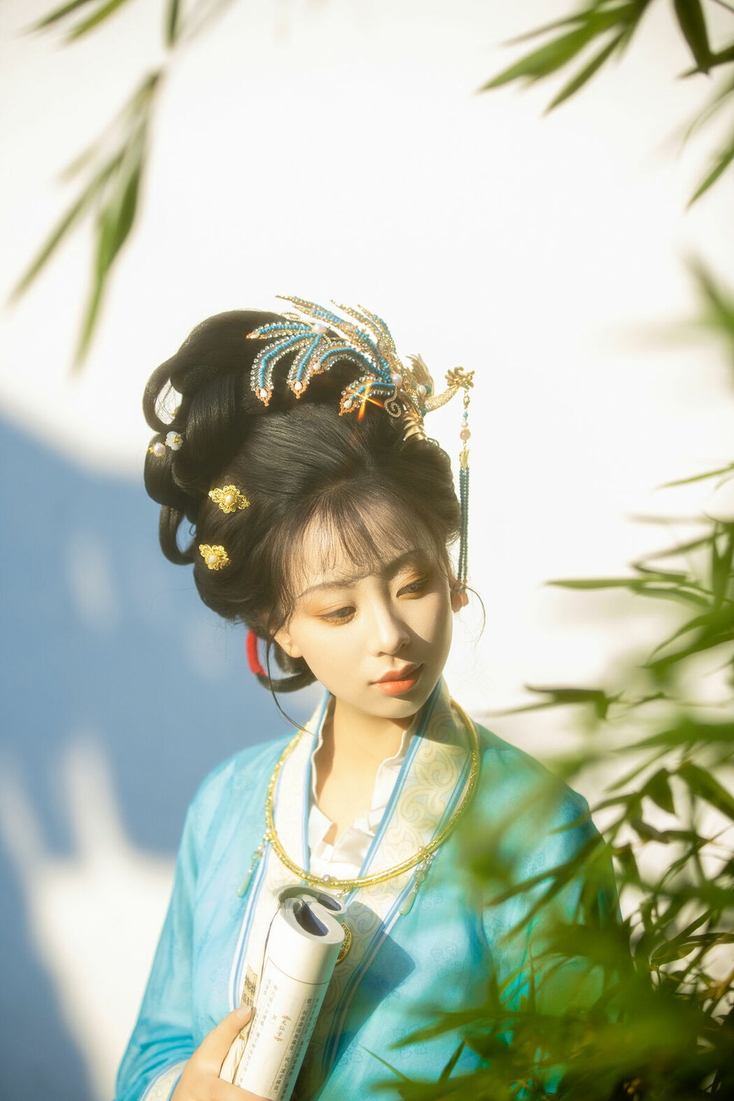YiTuYu艺图语 Vol.9829 Xiao U (16P)