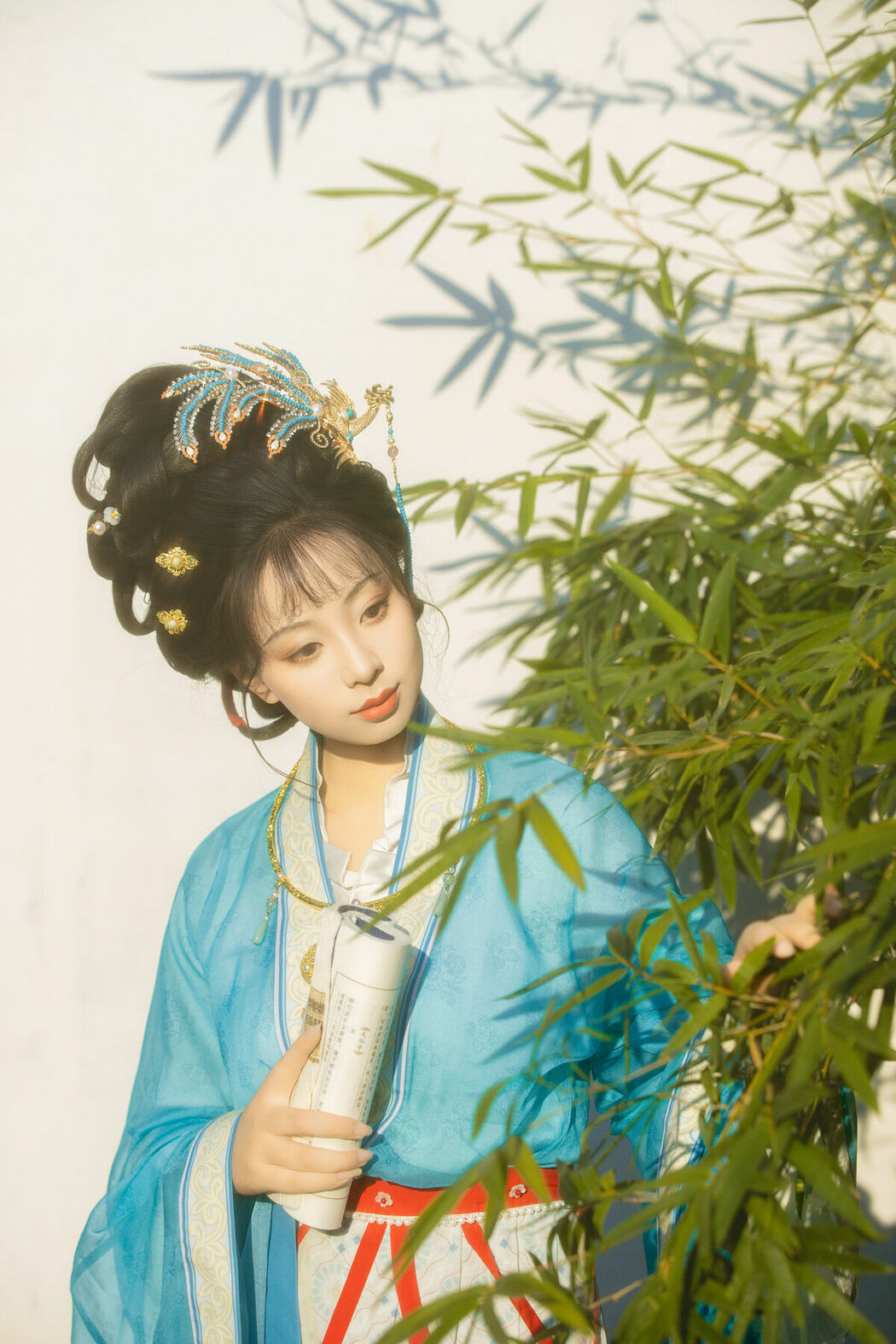 YiTuYu艺图语 Vol.9829 Xiao U (16P)