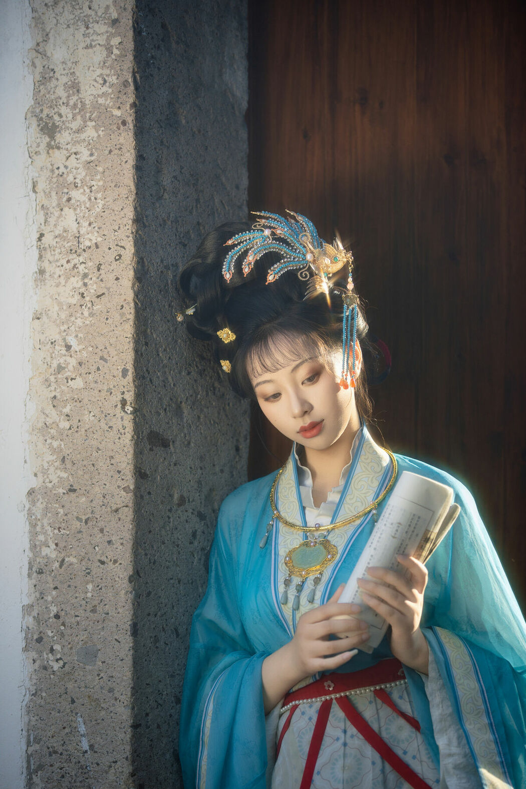 YiTuYu艺图语 Vol.9829 Xiao U (16P)