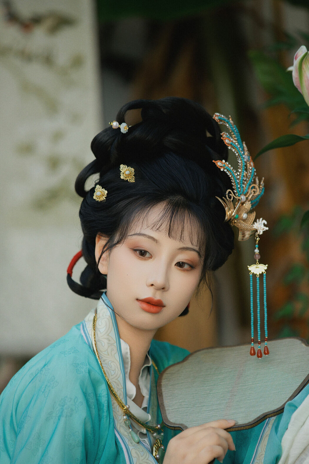 YiTuYu艺图语 Vol.9829 Xiao U (16P)