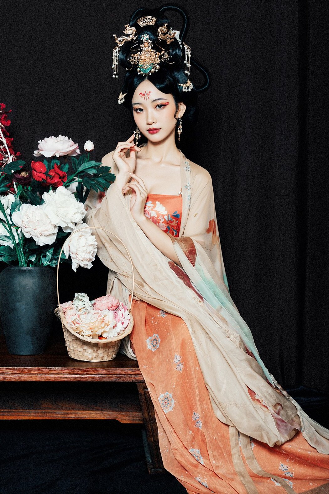 YiTuYu艺图语 Vol.9833 Nian Nian (25P) Cover Photo