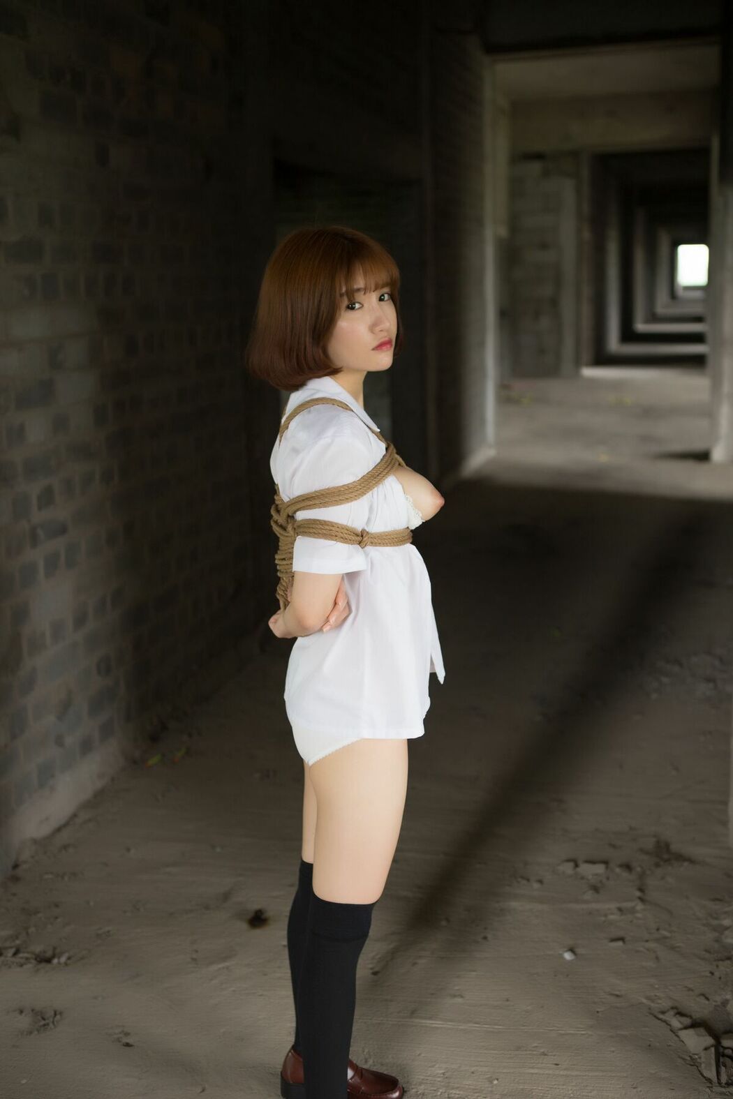 XR Uncensored K8 Ao Jiao Meng Meng Vivian K8傲娇萌萌Vivian – R18 秀人网模特 被束缚的学妹 Part01 (61P)