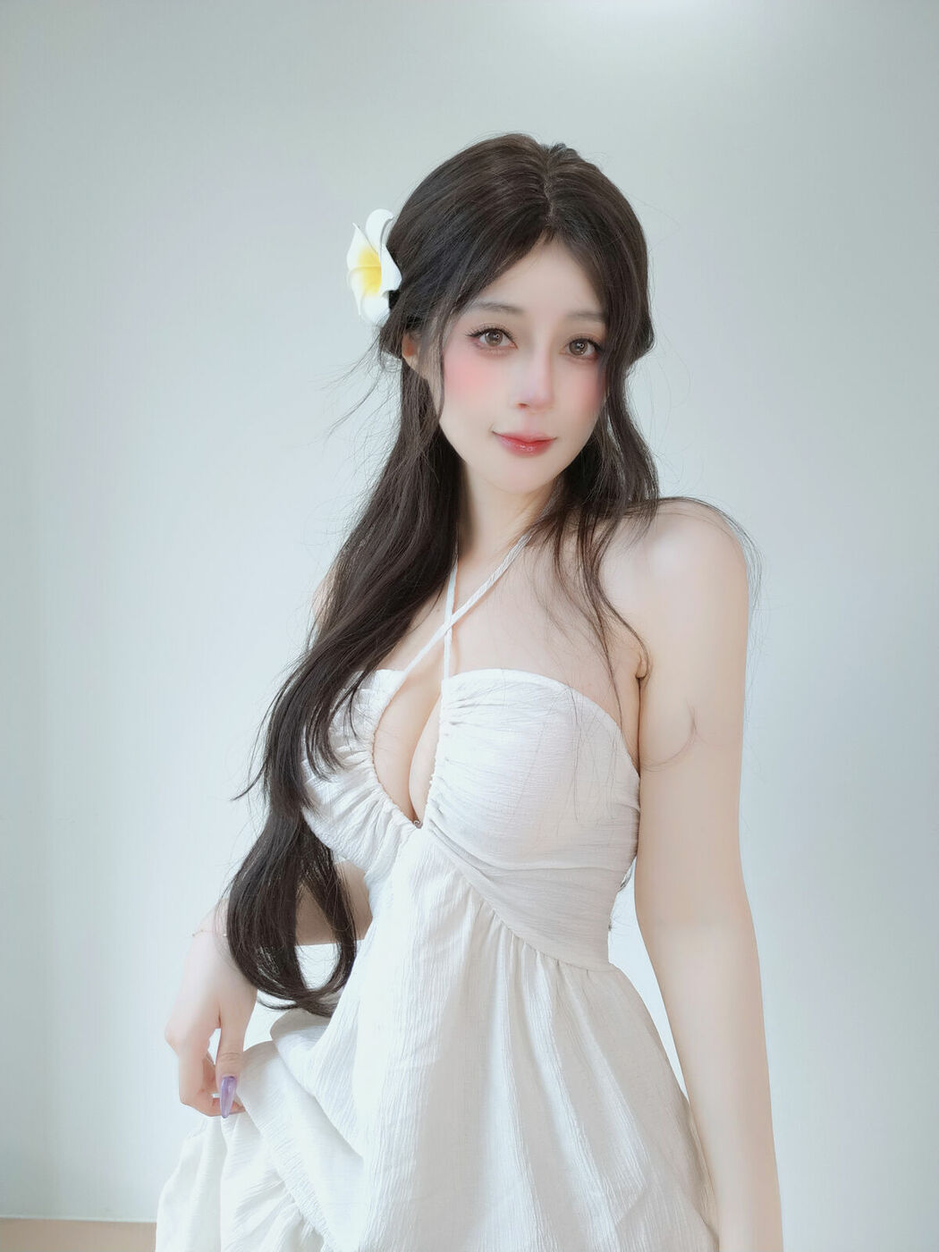 Coser@白银81 – Fantia 2025年09月会员合集 15套 Part01 (49P – 6V)