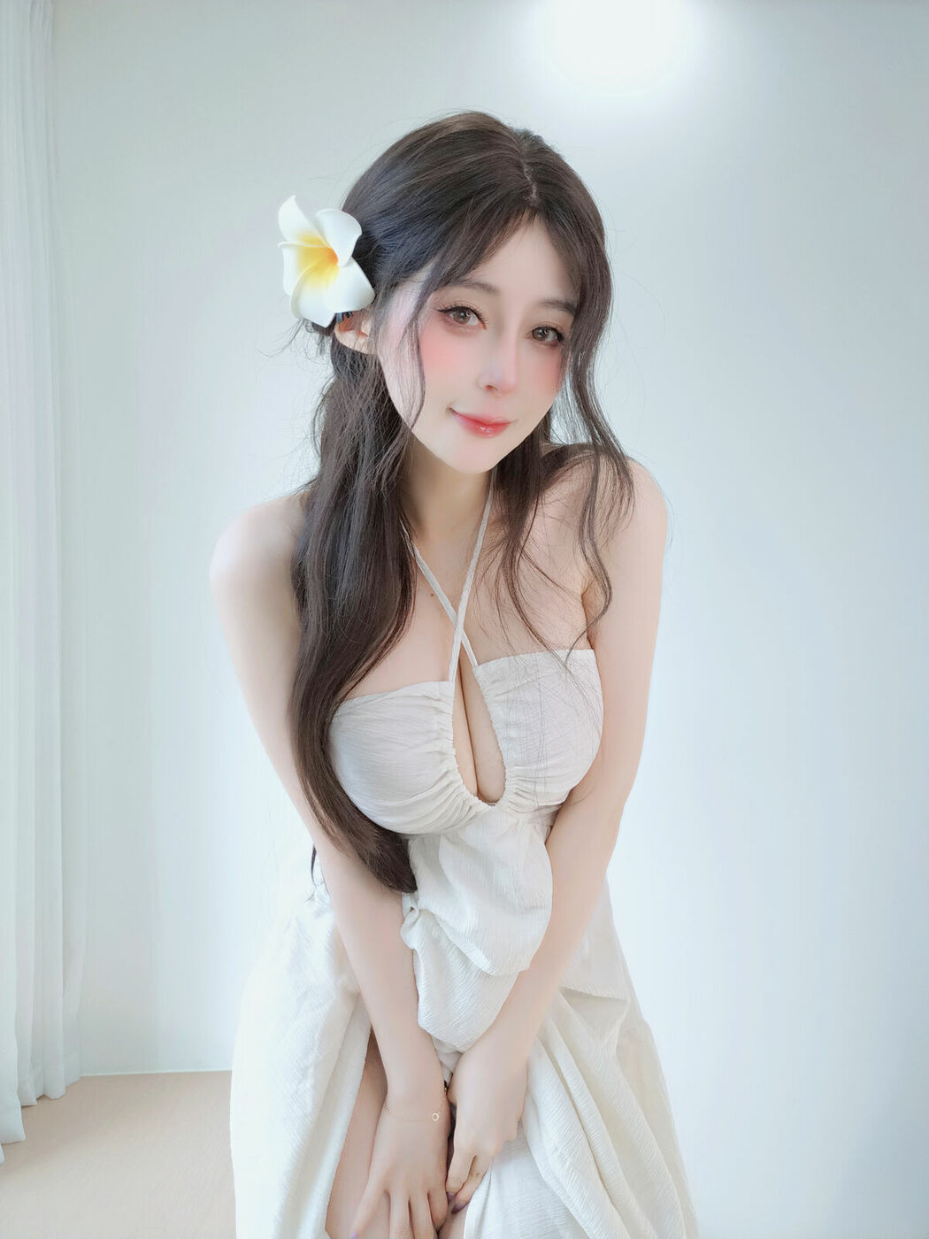 Coser@白银81 – Fantia 2025年09月会员合集 15套 Part01 (49P – 6V)