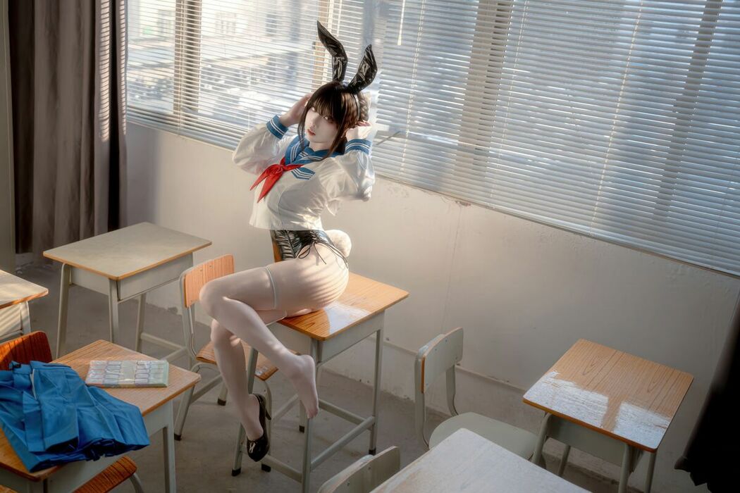 Coser@纸悦Etsu_ko – 水手服兔女郎 (64P)