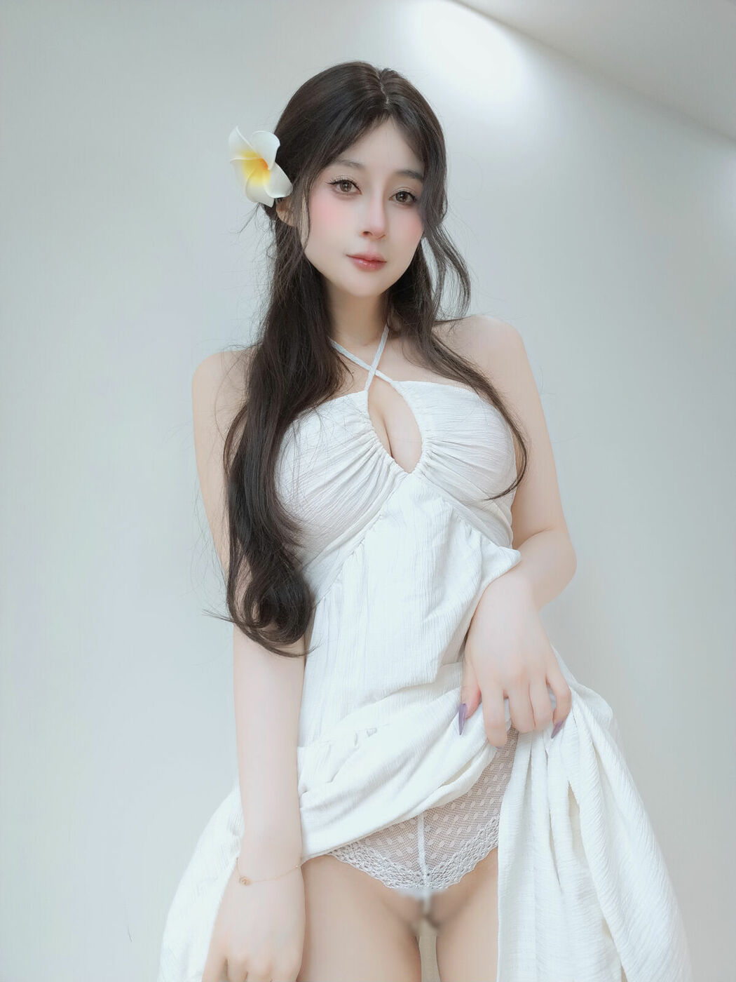 Coser@白银81 – Fantia 2025年09月会员合集 15套 Part01 (49P – 6V)
