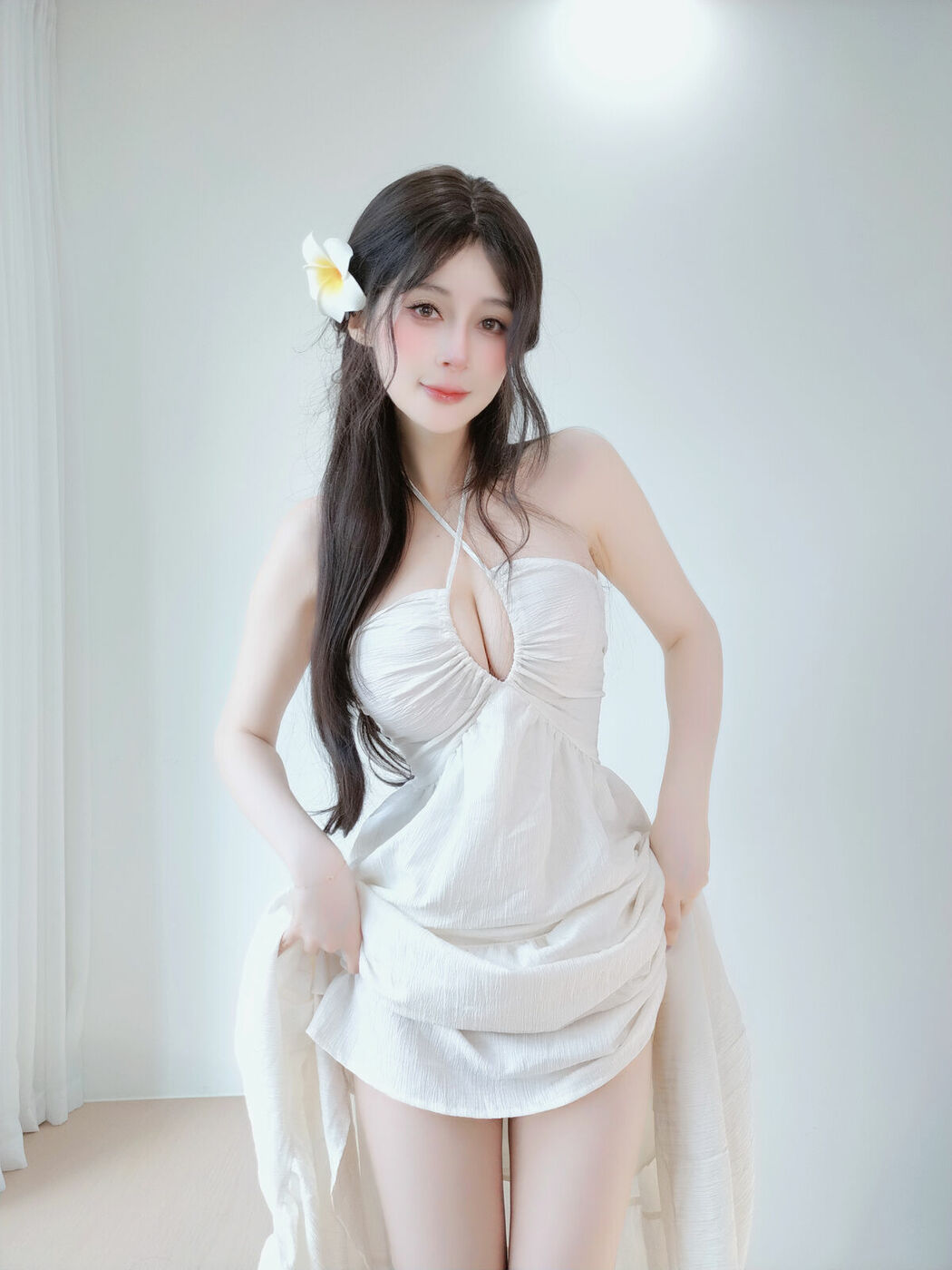 Coser@白银81 – Fantia 2025年09月会员合集 15套 Part01 (49P – 6V)