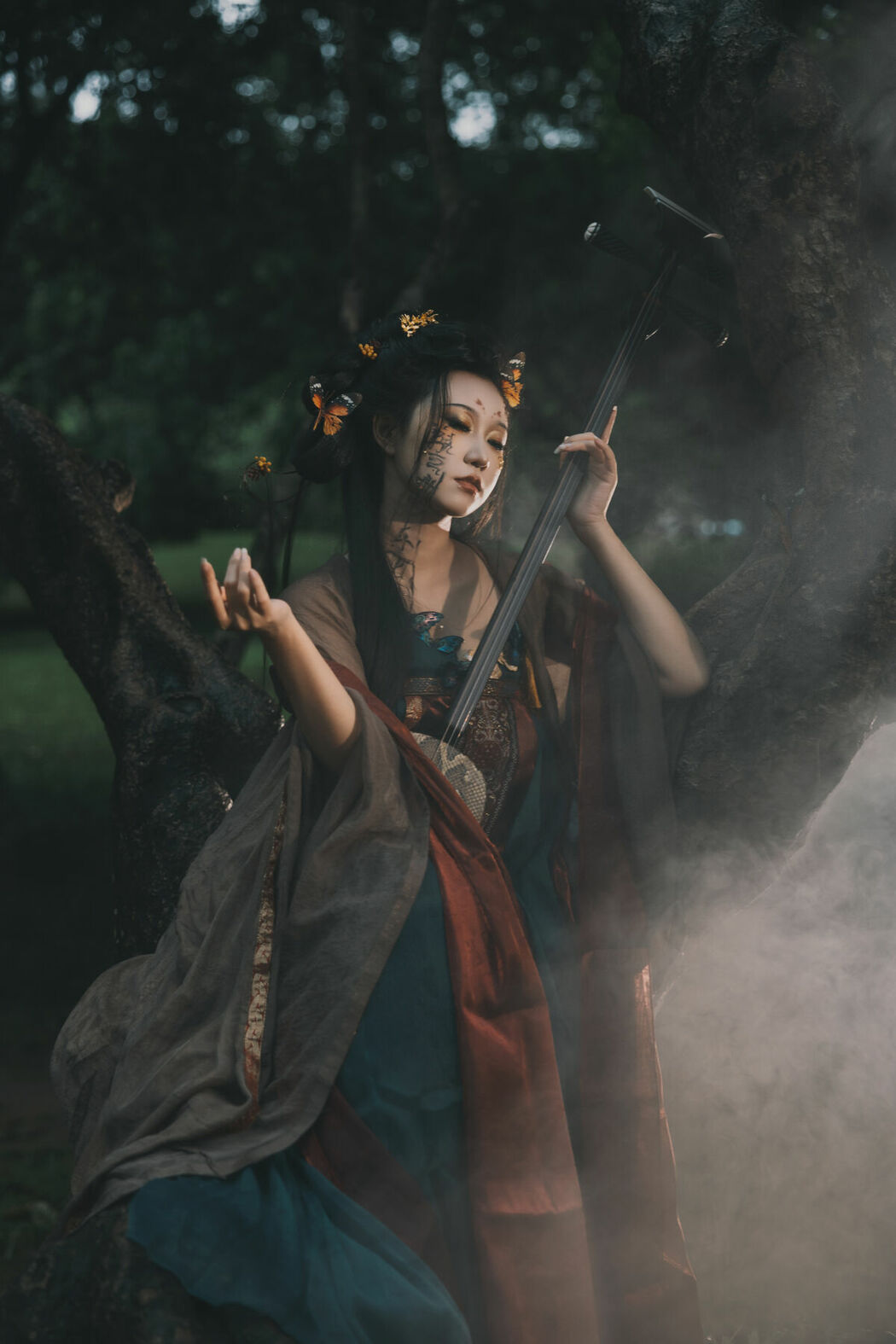 YiTuYu艺图语 Vol.9835 Shi Lin Lin Ya (26P)