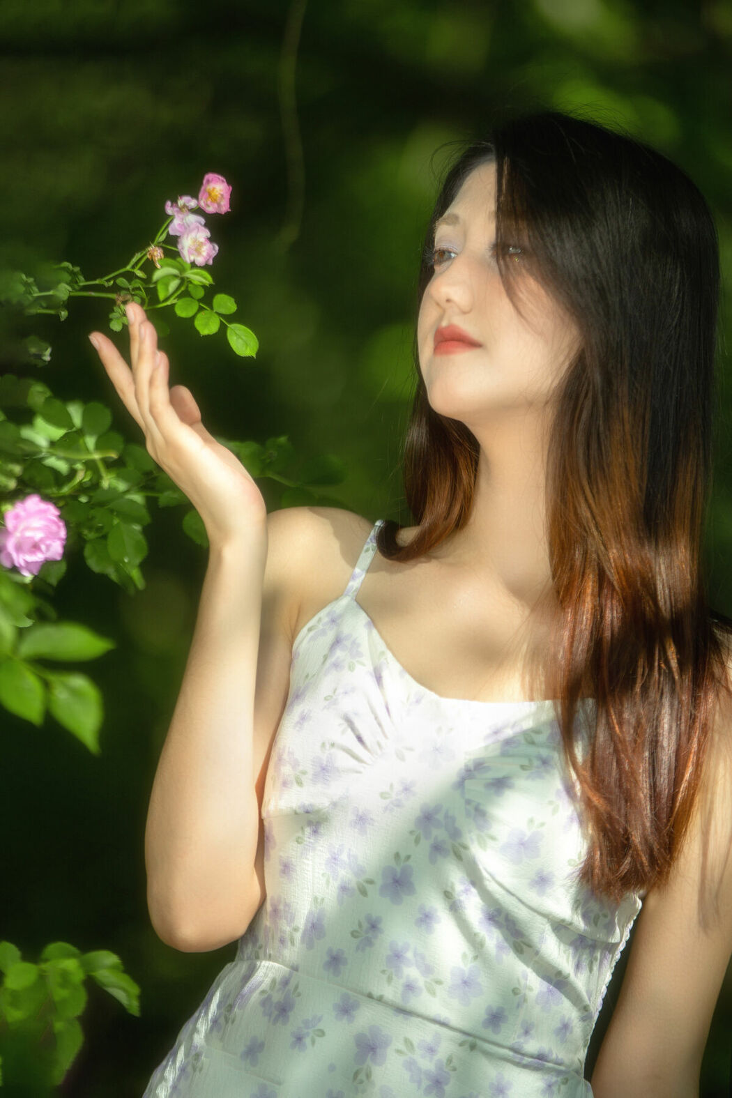 YiTuYu艺图语 Vol.9838 Xiao Mugi (17P)