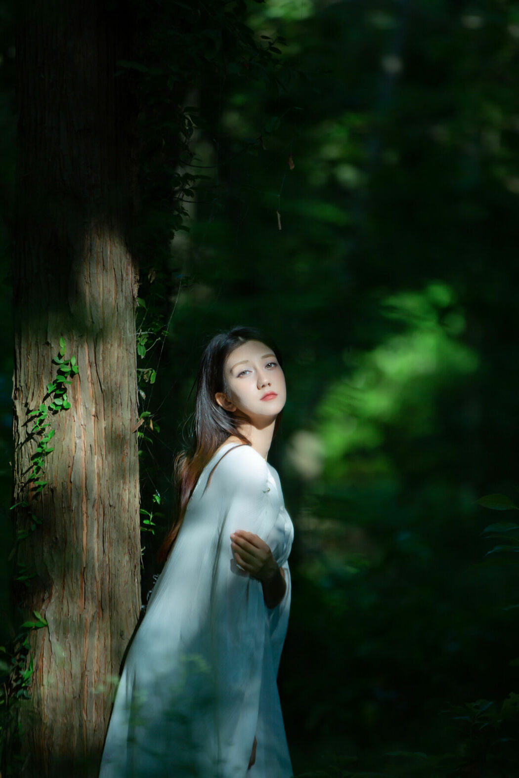 YiTuYu艺图语 Vol.9838 Xiao Mugi (17P)