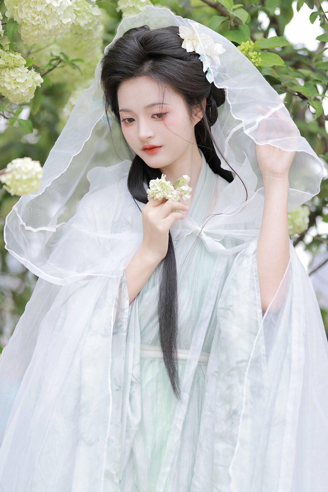 YiTuYu艺图语 Vol.9844 Duan Duan (14P) Cover Photo